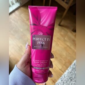 Bath & Body Works Perfect in Pink Hydrating Body Cream